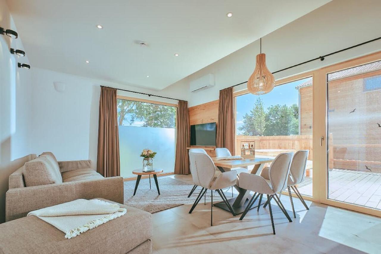 Chalet Resort Seenland Steinberg am See Екстер'єр фото